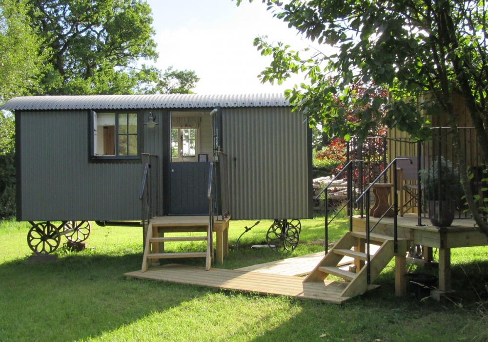 The Hut in the Orchard